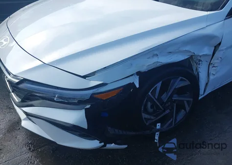 2024 Hyundai Elantra Sel from USA, damaged, VIN KMHLS4DG0RU670851